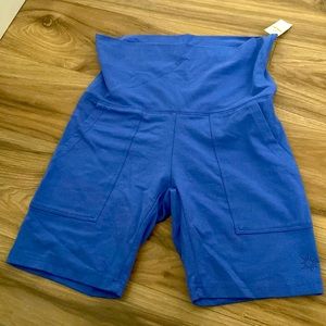 Lilac small offline by aerie shorts